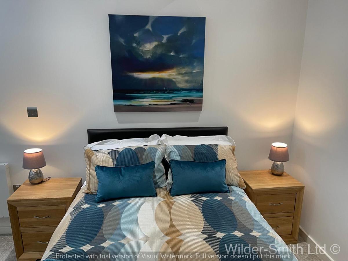 Stylish 2-Bed Luxury Apartment In Nottingham City ภายนอก รูปภาพ