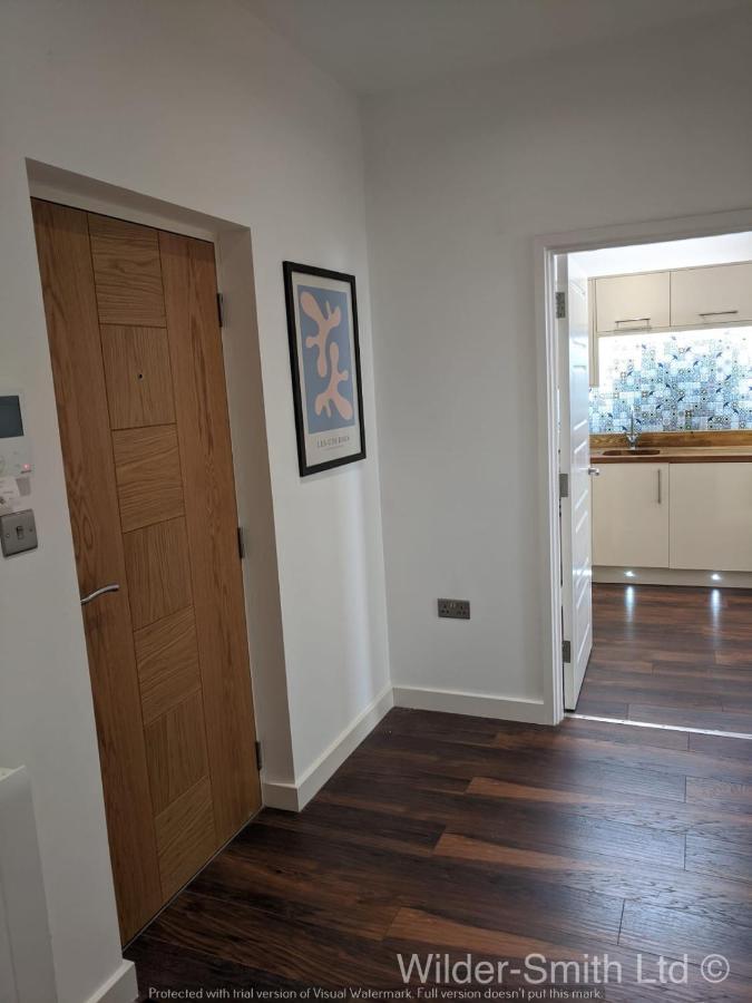 Stylish 2-Bed Luxury Apartment In Nottingham City ภายนอก รูปภาพ